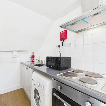 Hideaway - Sleeps 2 - Cosy Escape Whitehaven
